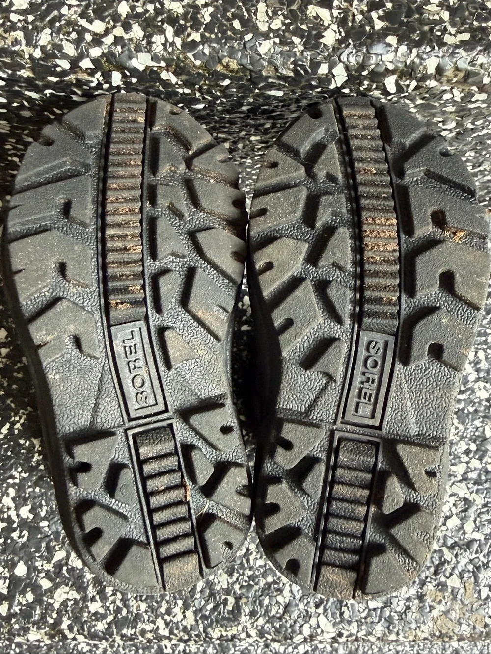 EUC Sorel Snow Commander Boots Size 8. Black